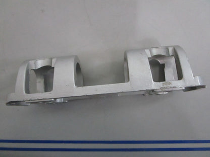 NEW OEM 126296 0126296 OMC Johnson Evinrude Steering Tube Bracket 0820