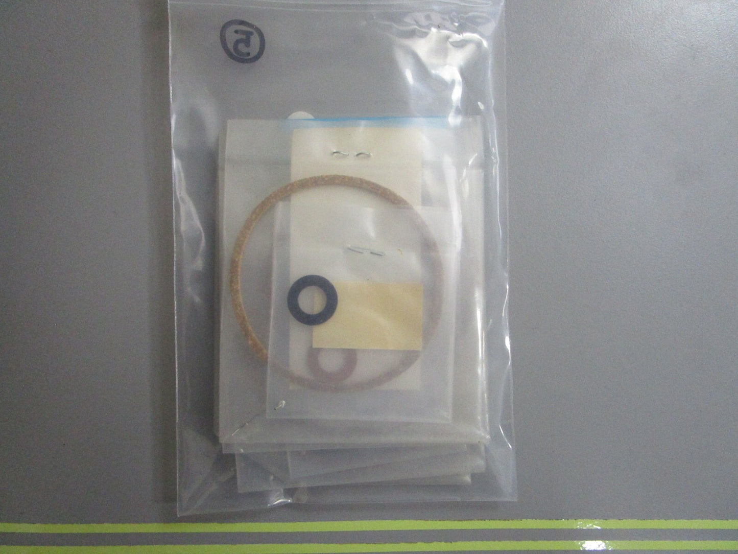 *NEW OEM* 0810 Mercury Force Carburetor Gasket Kit FK10209