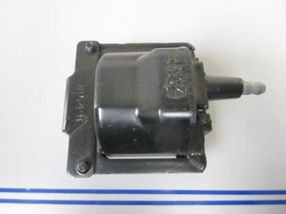 *NEW OEM* 0720 OMC Johnson Evinrude 302 181 CID 1990- 1993 3.0L Ignition Coil