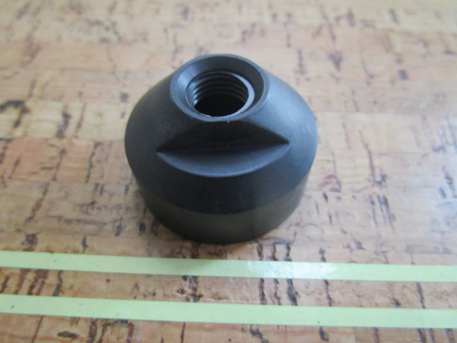 *NEW OEM* 0810 OMC Johnson Evinrude Cap 3852958