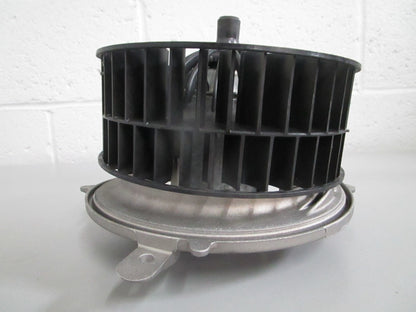 NEW OEM 2108206842 Mercedes-Benz Behr Blower Motor 0820