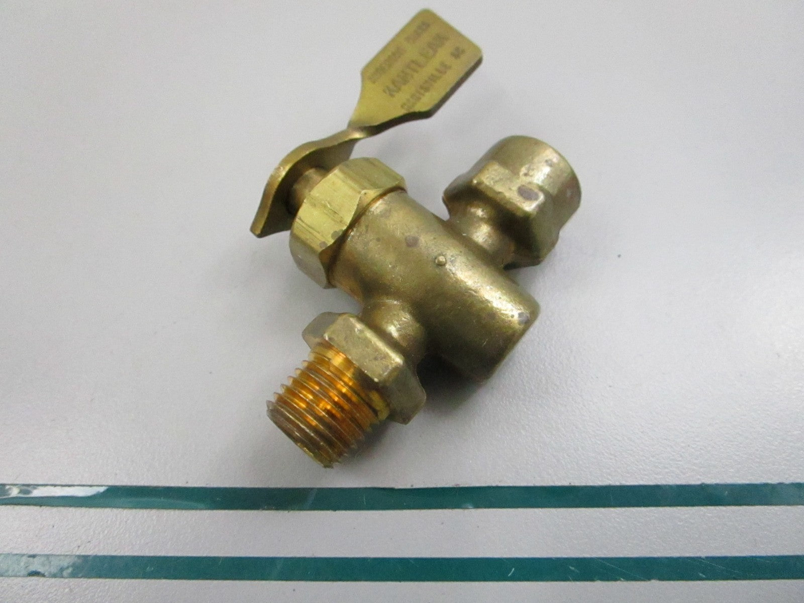 Tempo NEW Fuel Shut Off Valve 1/4" NPT Brass Male Female 140010 NOS 0810