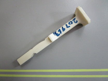 *NEW OEM* 0820 OMC Johnson Evinrude Choke Knob 207963 0207963