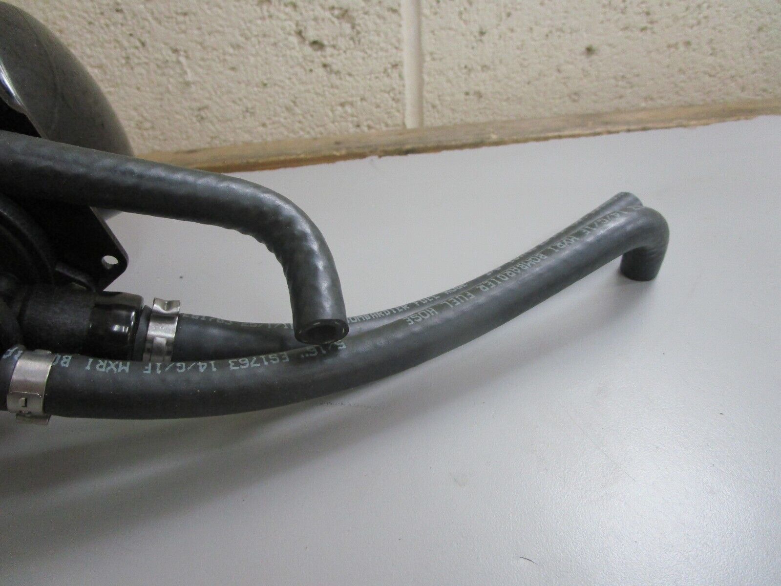 *NEW OEM* 0820 OMC Johnson Evinrude Fuel Lift Pump Assy 5004455