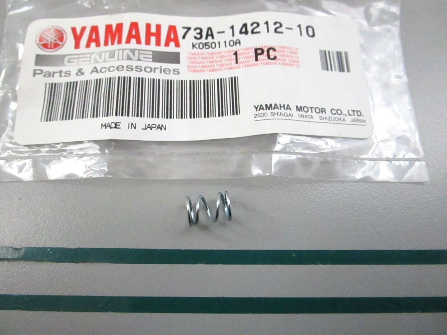 NEW OEM 73A-14212-10-00 Yamaha Spring 0810