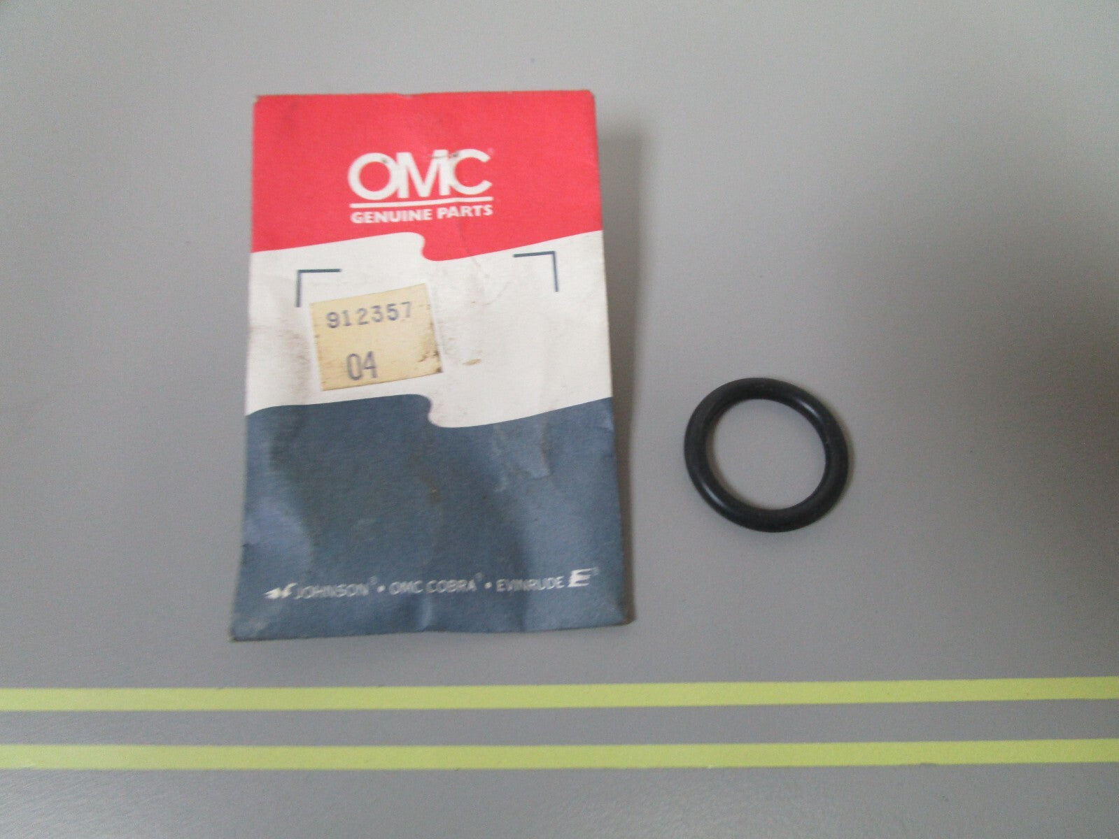 *NEW OEM* 0810 OMC Johnson Evinrude O-Ring 912357 0912357
