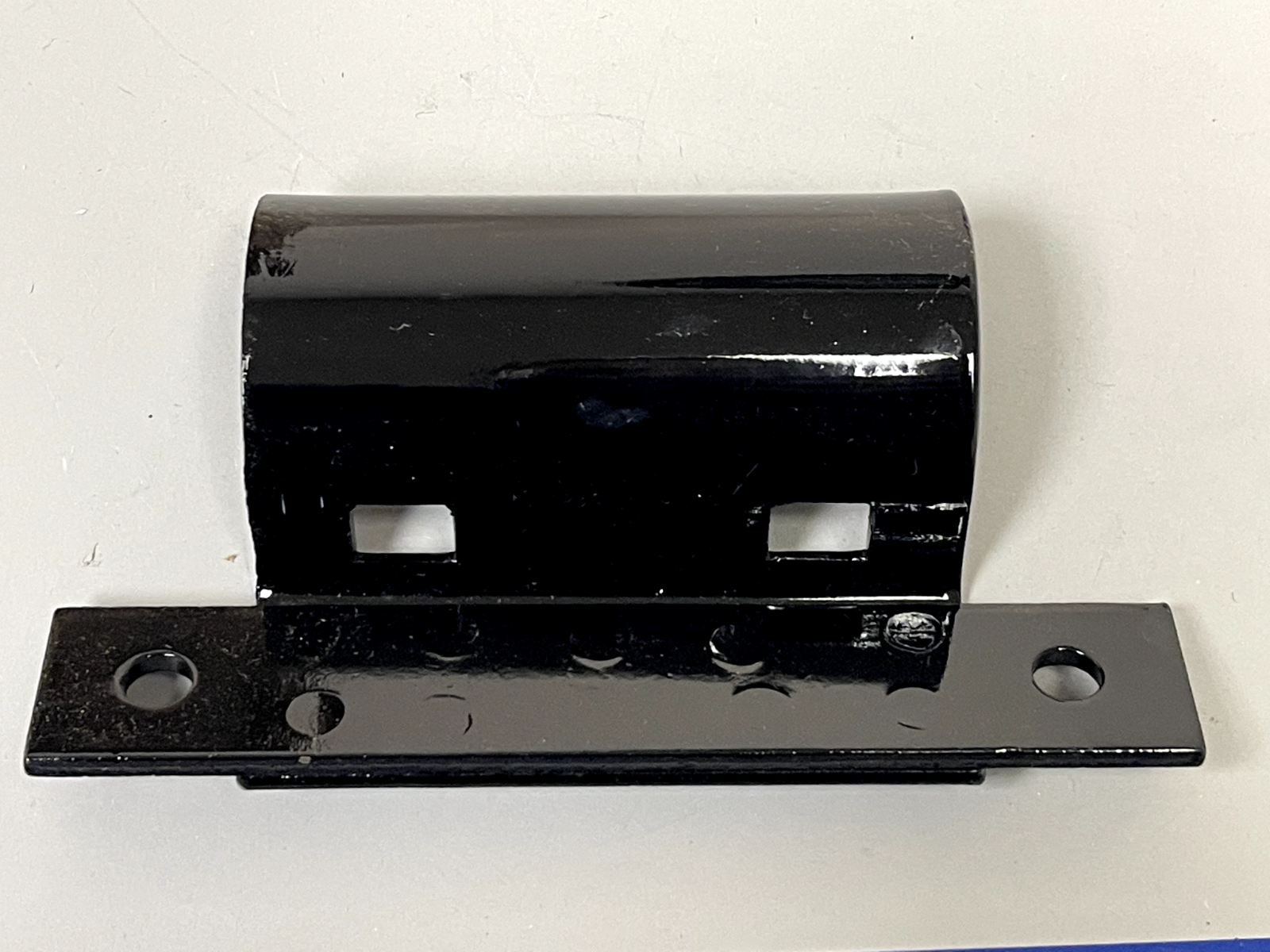 *NEW OEM* 0670 Mercury Quicksilver Oil Cooler Bracket 49748A1