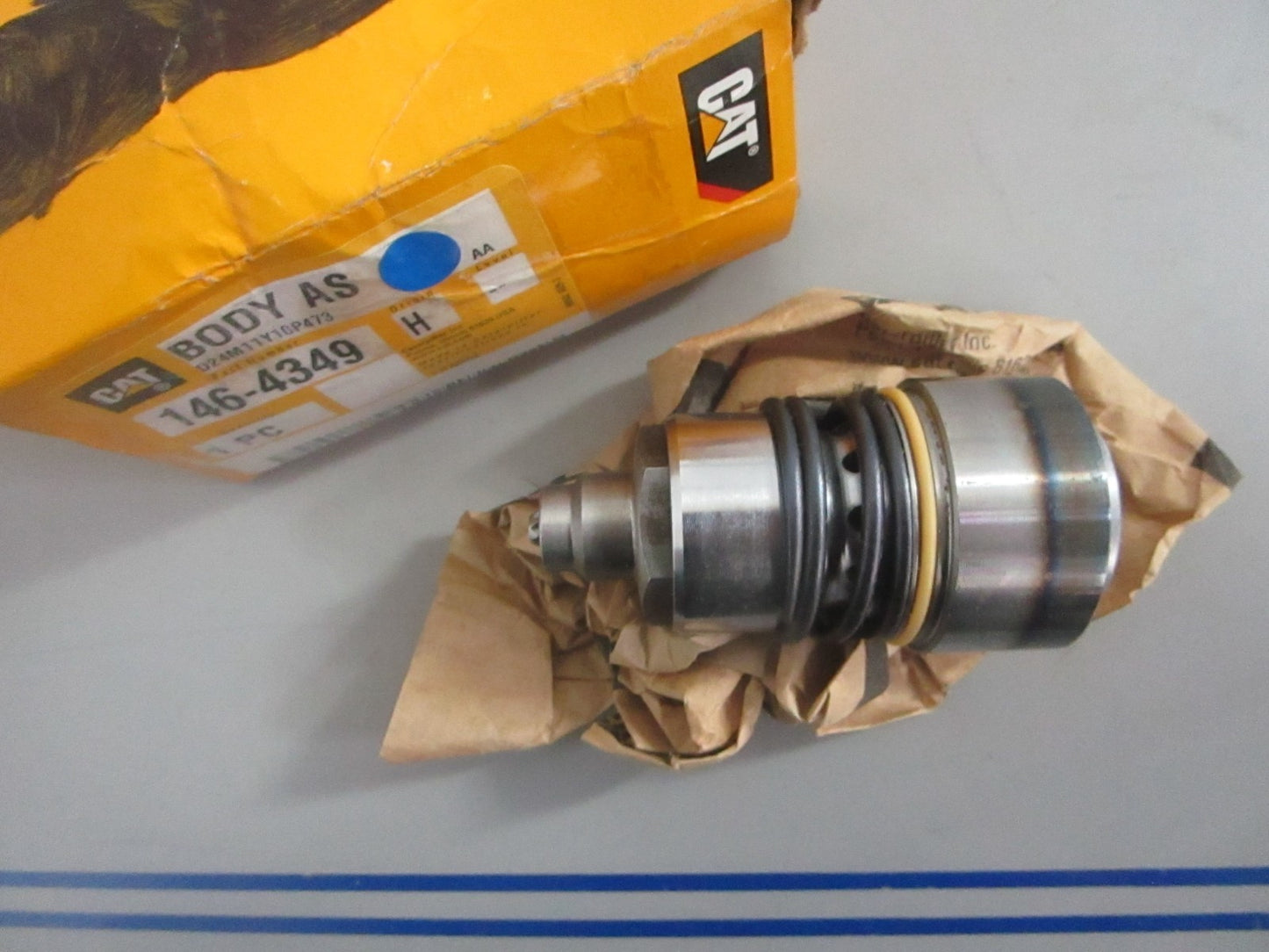 *NEW OEM* 0820 CAT Body Assy 146-4349