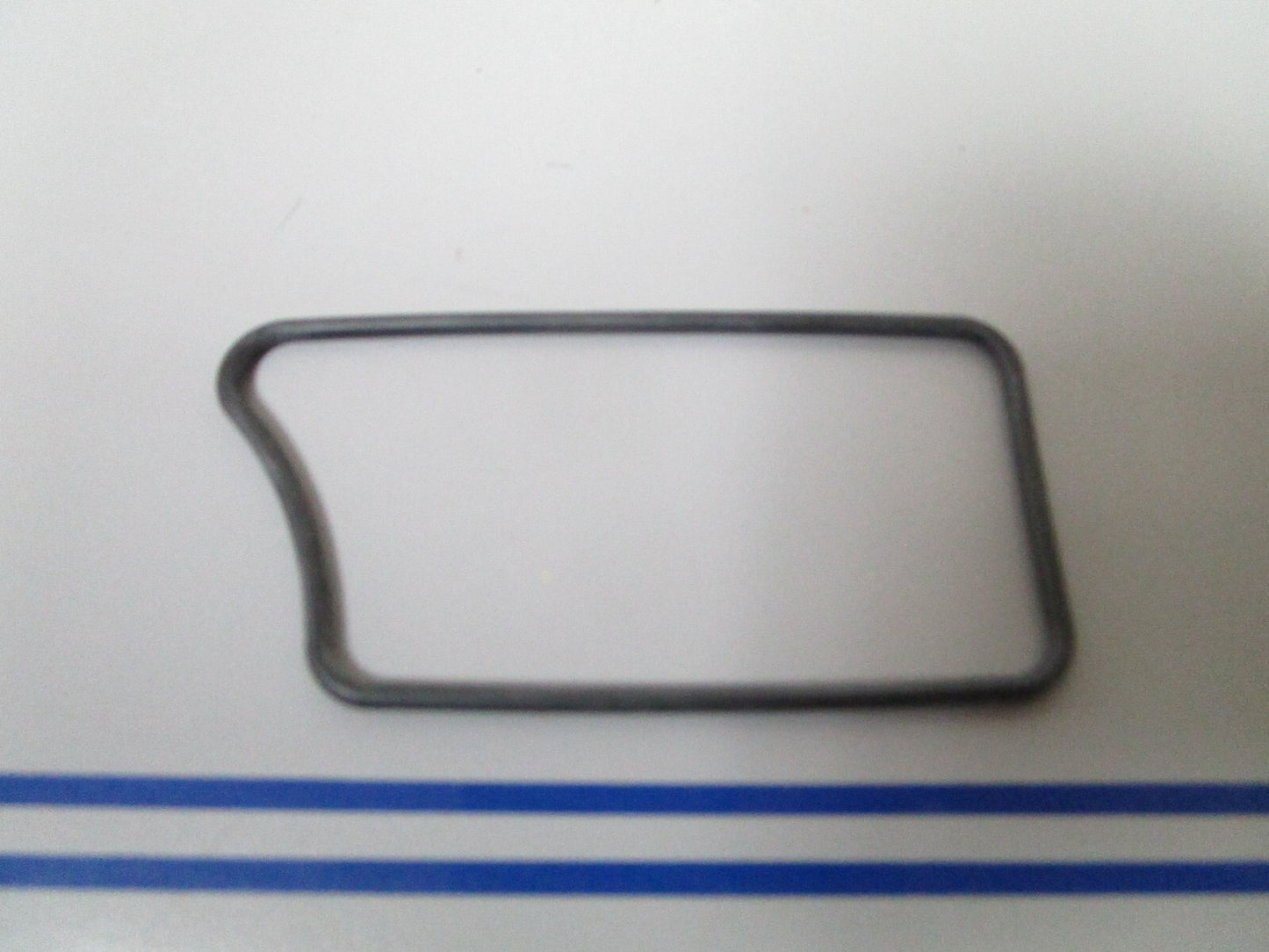 *NEW OEM* 0810 OMC Johnson Evinrude Inlet Seal 3852964