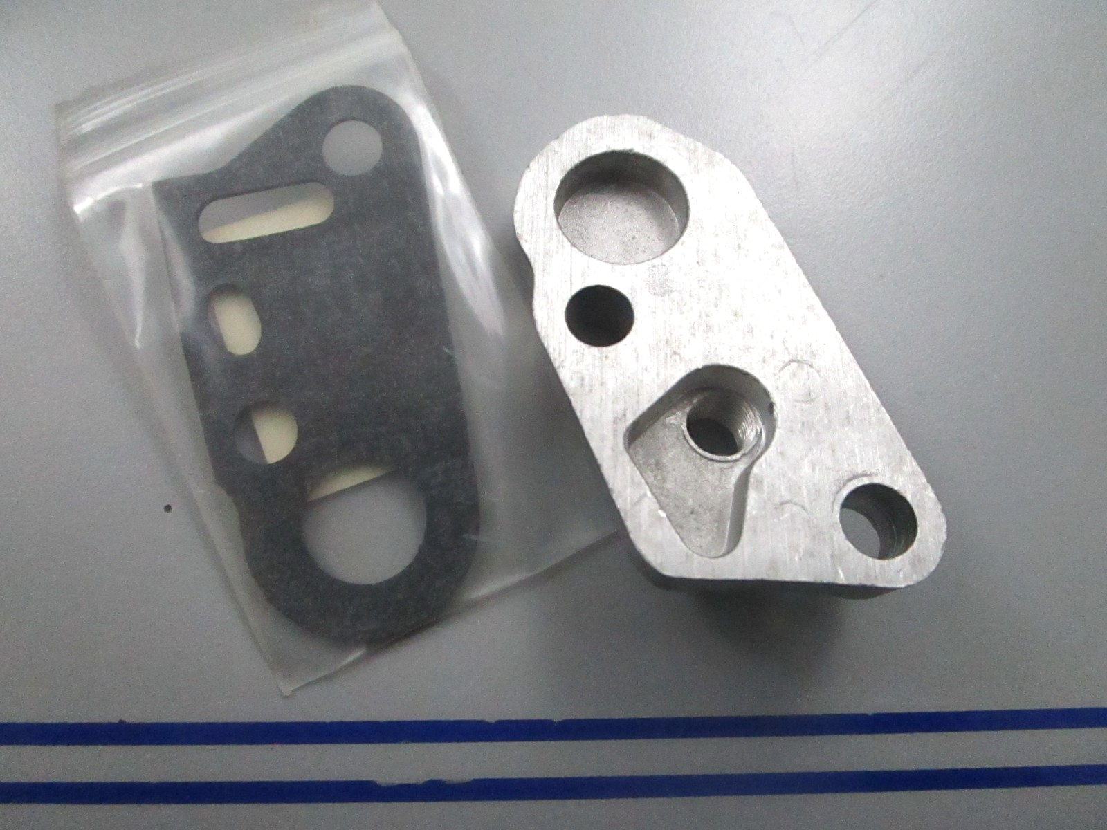 *NEW OEM* 0810 Generac Oil Blokoff Adapter 072709