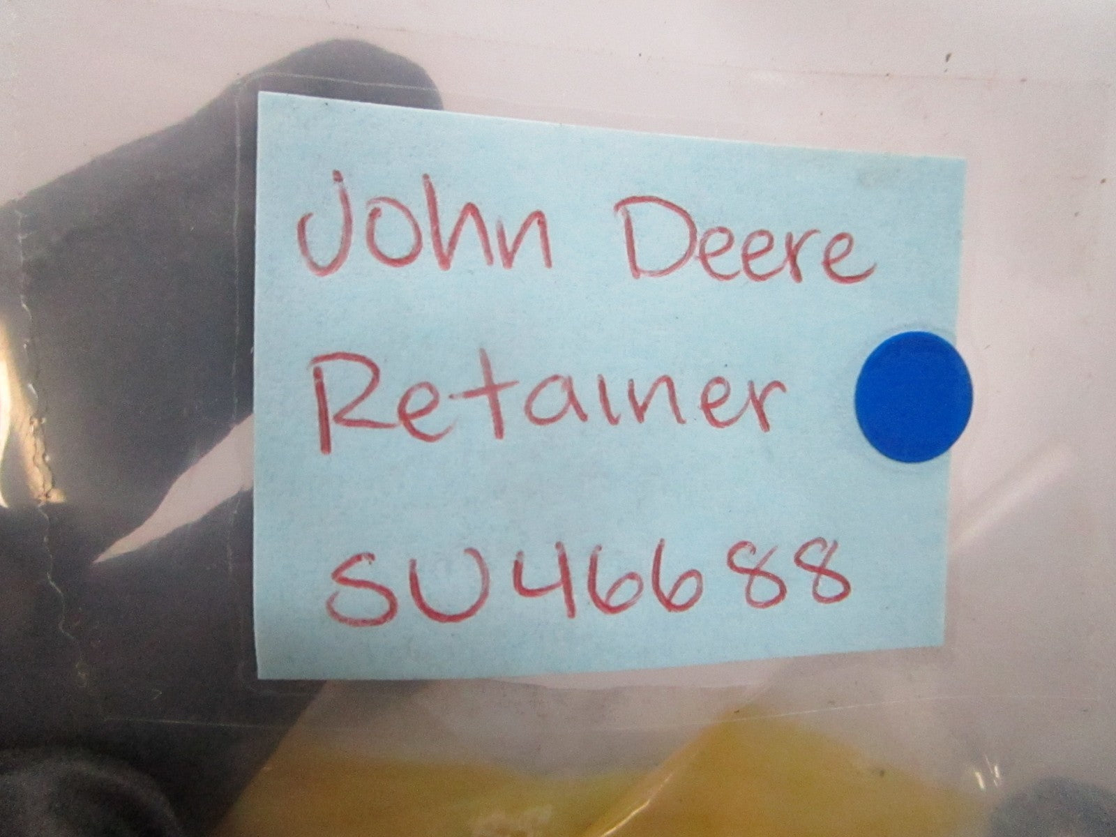 *NEW OEM* 0810 John Deere Retainer SU46688