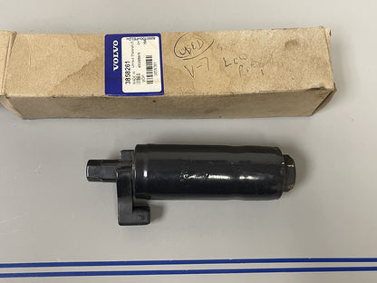 NEW OEM Volvo Penta 3858261 Fuel Pump 0670