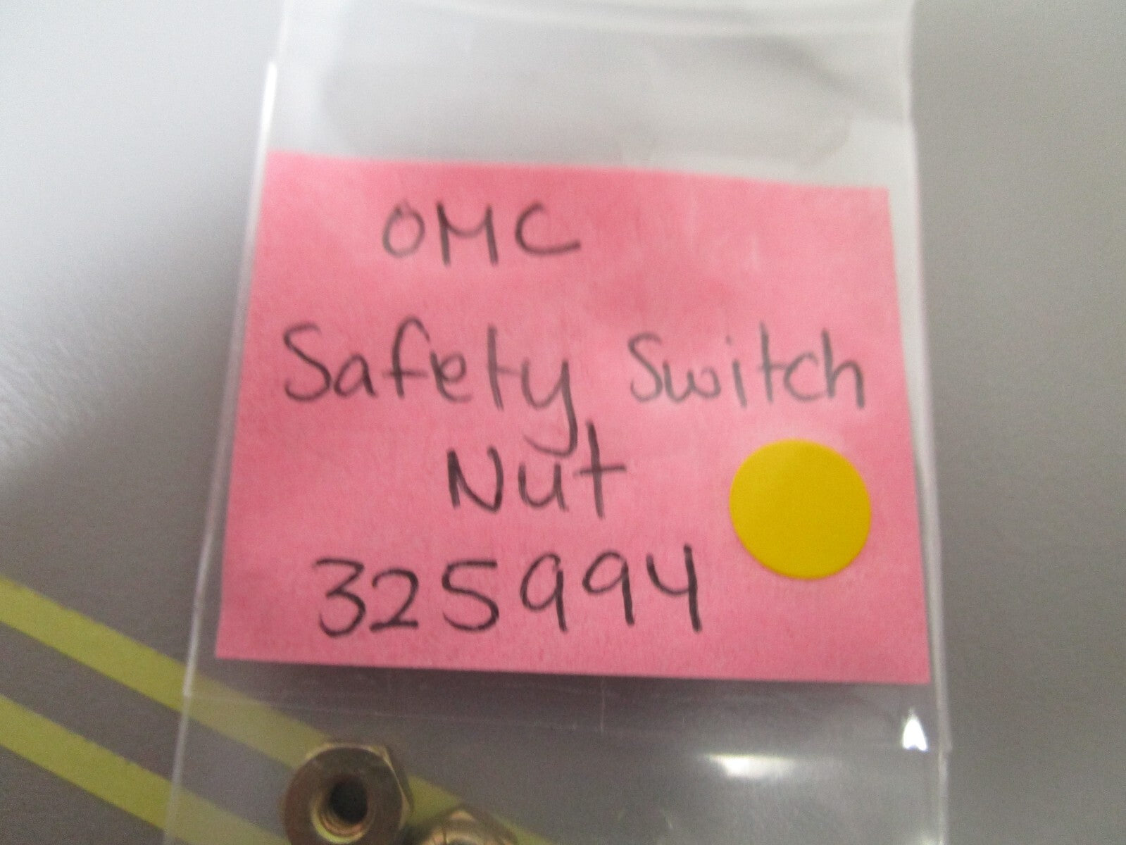 *NEW OEM* 0810 OMC Johnson Evinrude Needle Safety Switch Nut 325994 0325994