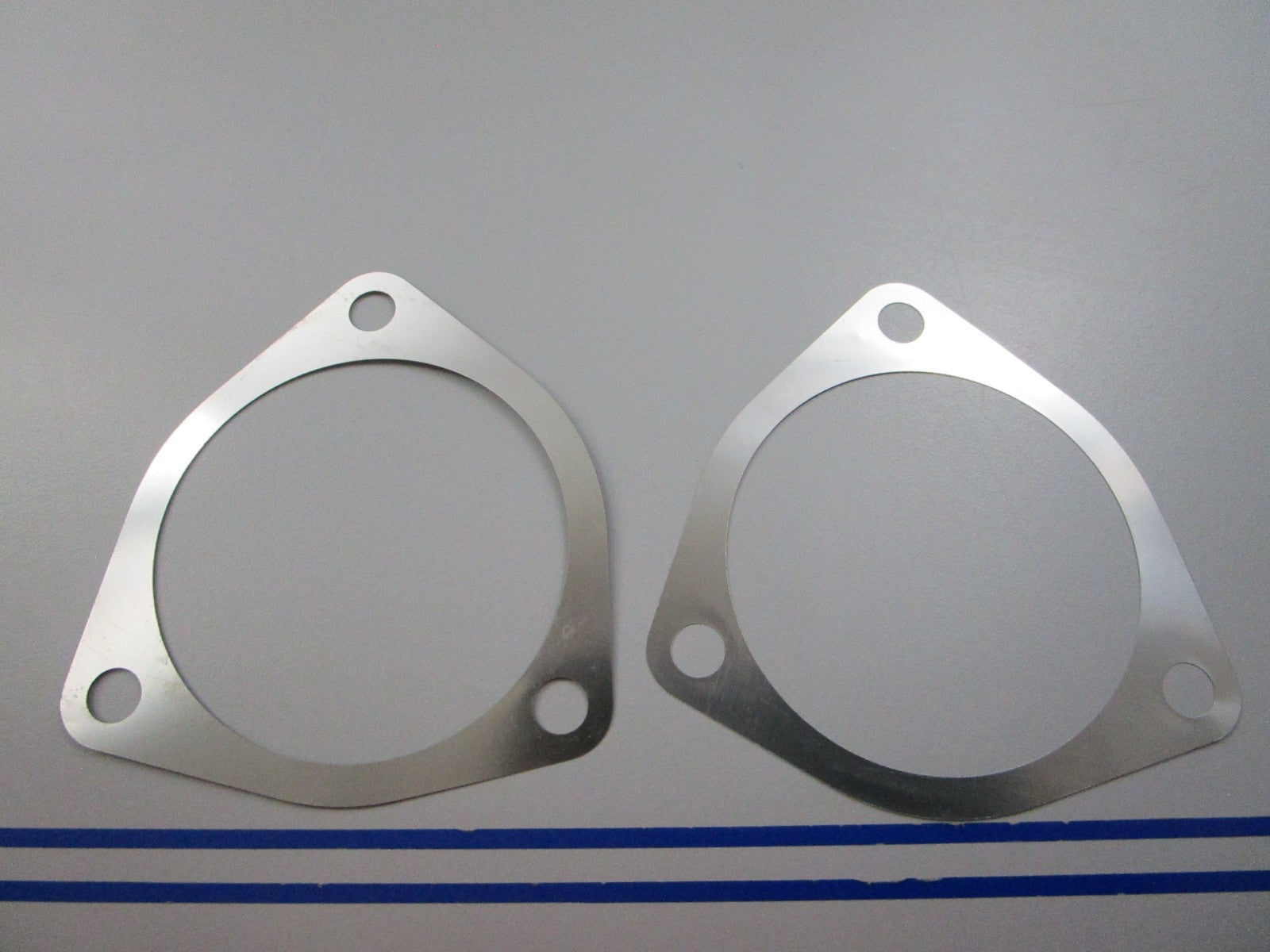 NEW OEM (LOT OF 2) 908423 0908423 OMC Johnson Evinrude Shim 0810