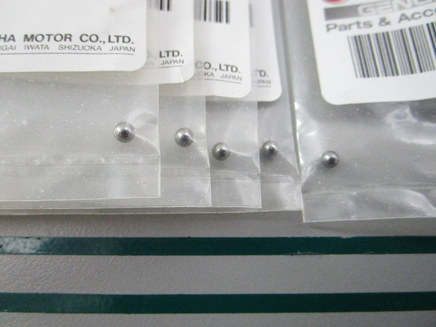 NEW OEM (LOT OF 5) 93501-08001-00 Yamaha Ball 0810