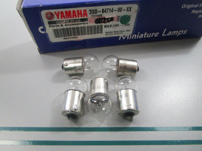 NEW OEM (LOT OF 5) 3GD-84714-00-XX Yamaha 12V 7.5W Bulb 0810