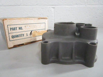 NEW OEM 317805 0317805 OMC Johnson Evinrude Impeller Housing 0820