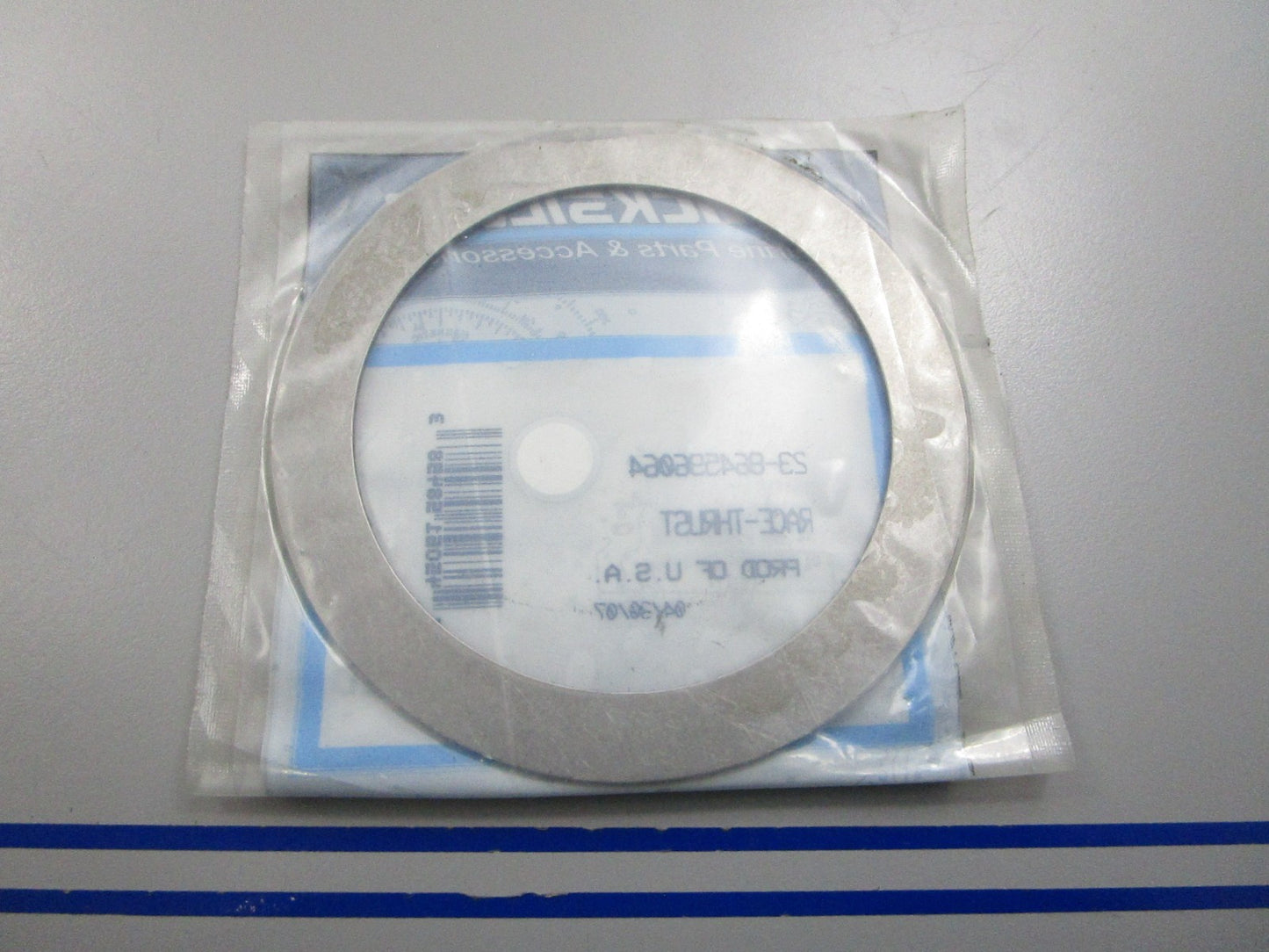 NEW OEM 23-864596064 Mercury Quicksilver Thrust Race 0810