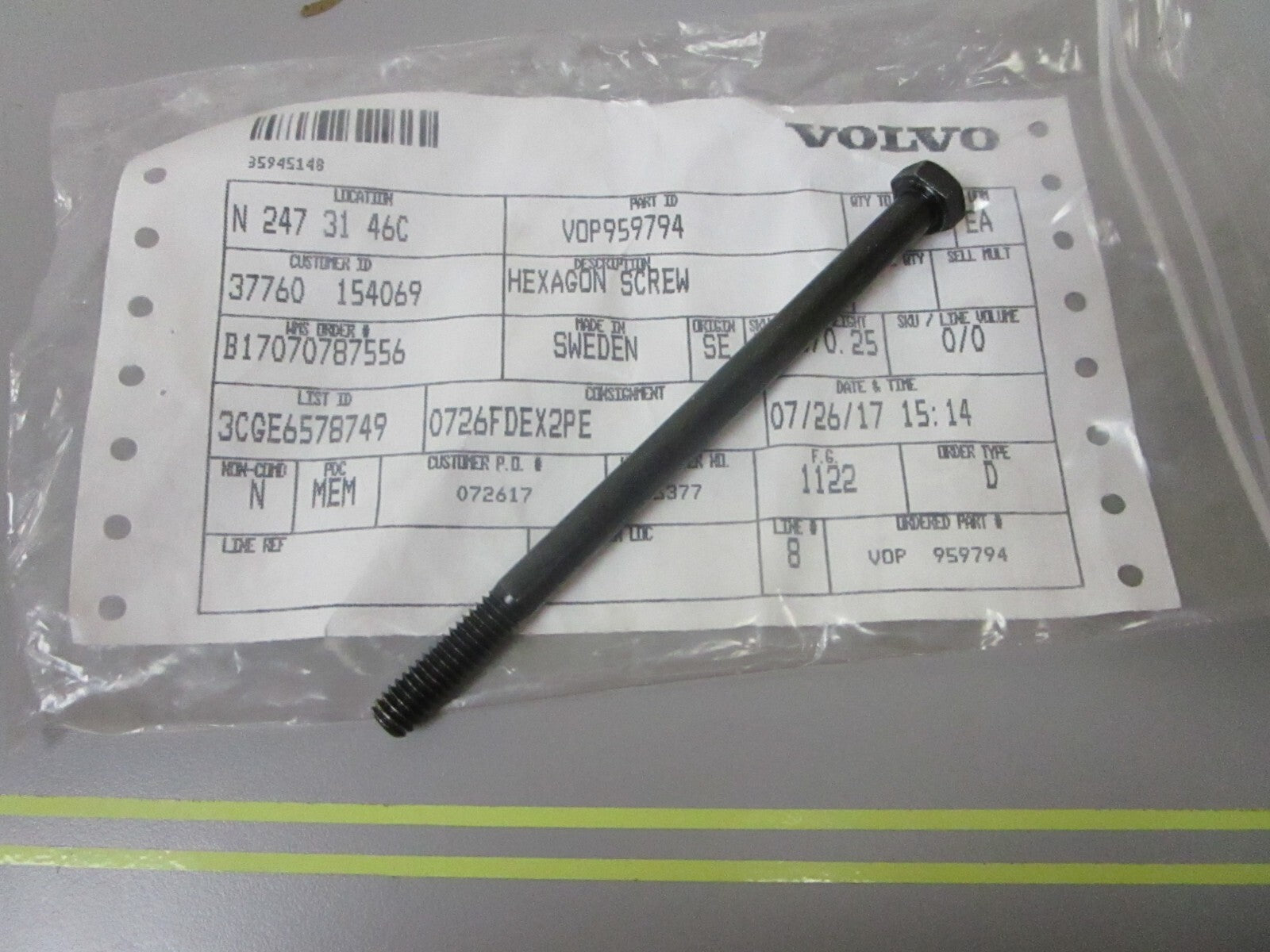 *NEW OEM* 0810 Volvo Penta Screw 959794