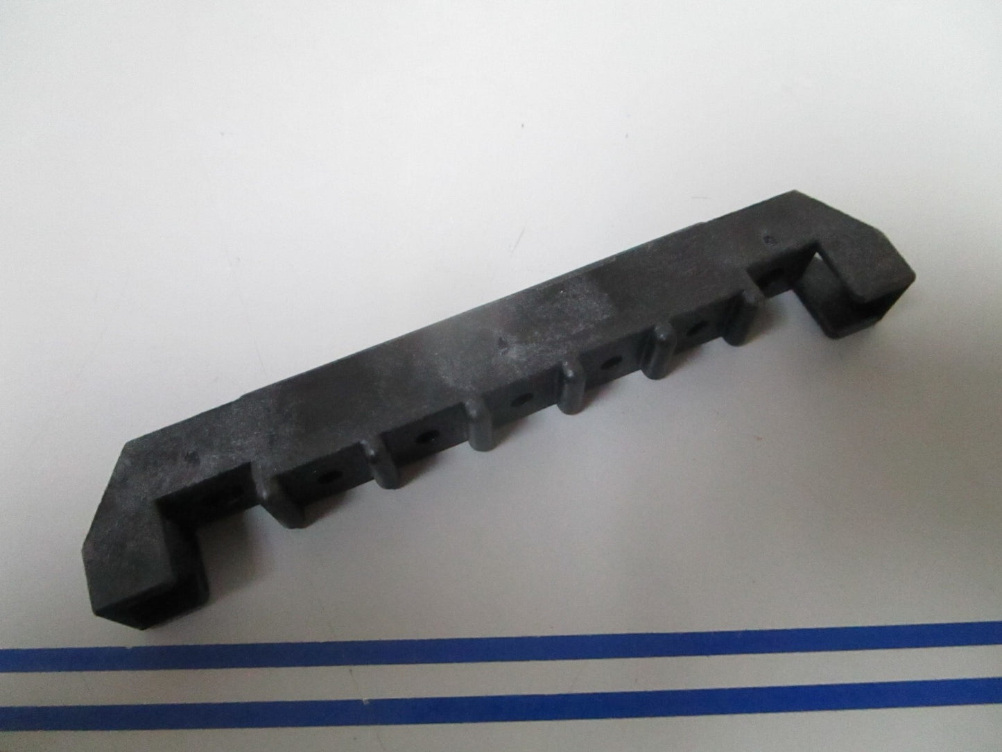 *NEW OEM* 0810 OMC Johnson Evinrude Terminal Block 326255 0326255