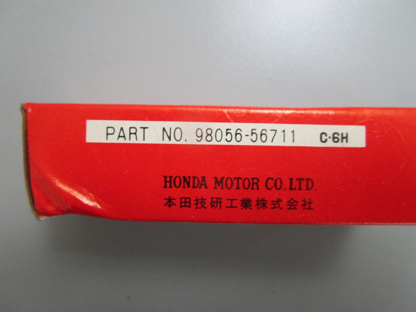 *NEW OEM* 0810 Honda Spark Plug 98056-56711