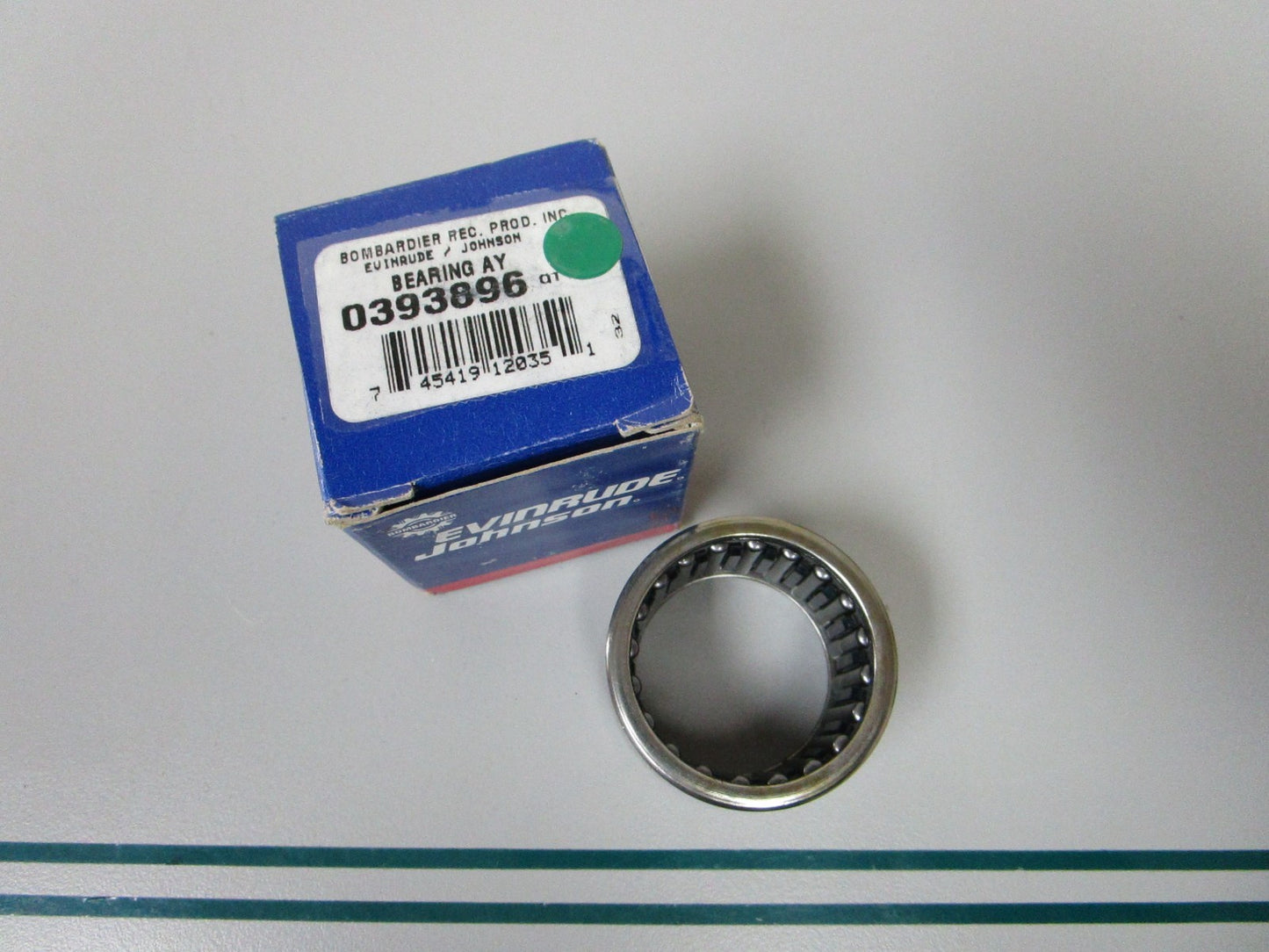 NEW OEM 393896 0393896 OMC Johnson Evinrude Bearing Assembly 0810