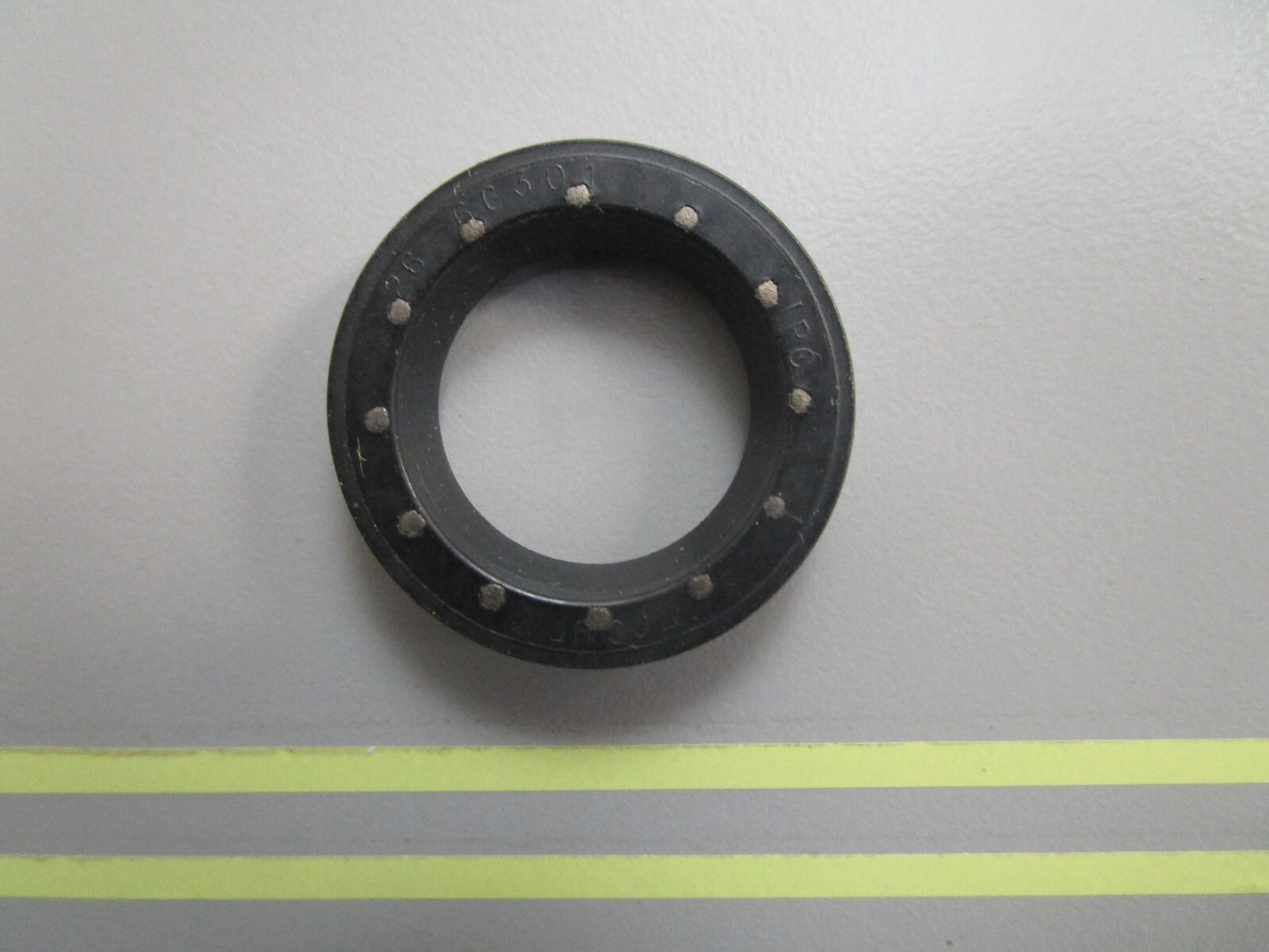 *NEW OEM* 0810 Mercury Quicksilver Seal 26-66301