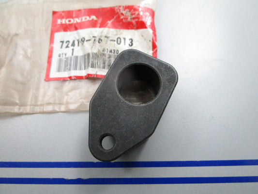 NEW OEM Honda 72419-767-013 Lock Bolt Boss 0810