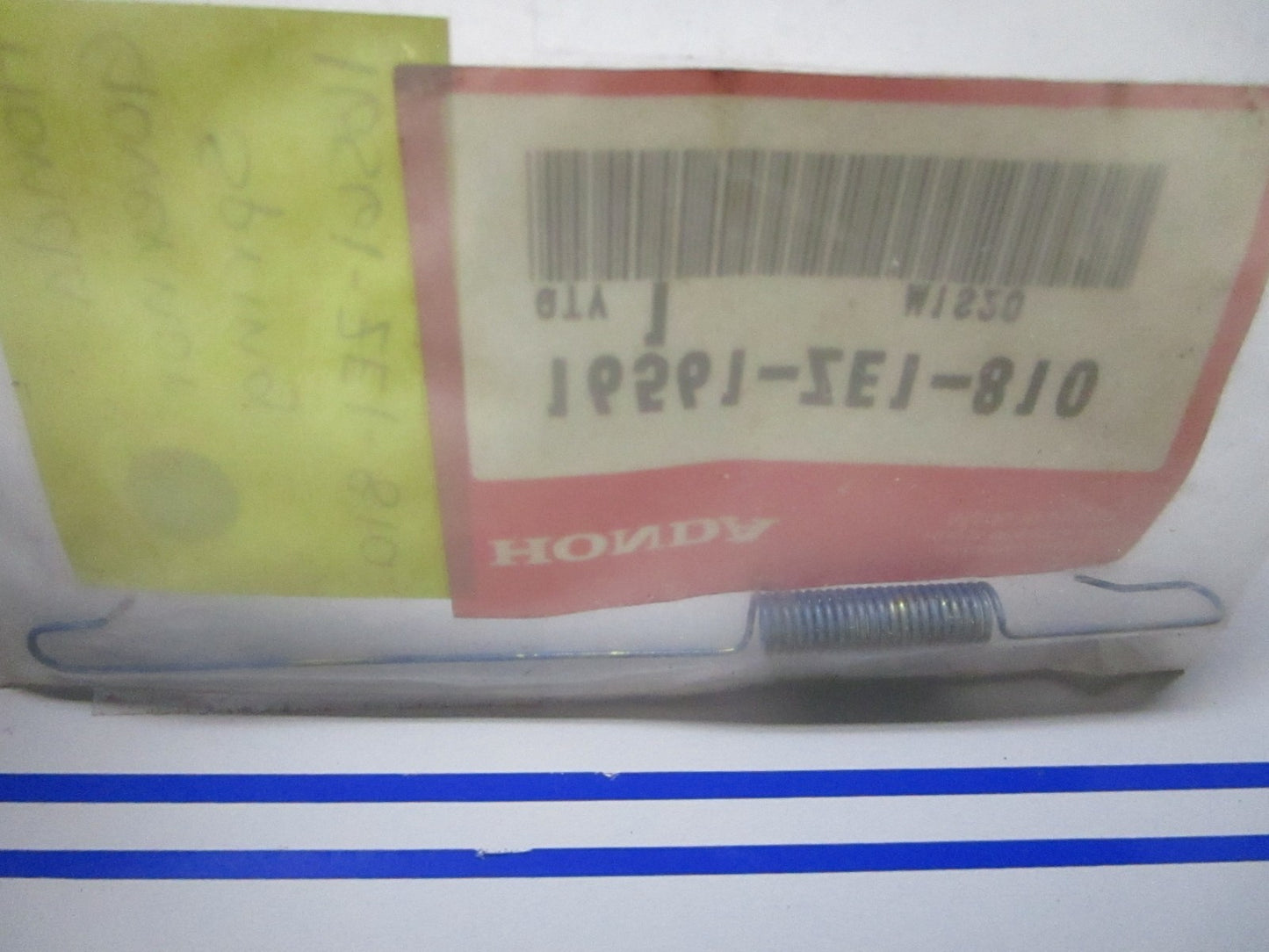 *NEW OEM* 0810 Honda Governor Spring 16561-ZE1-810
