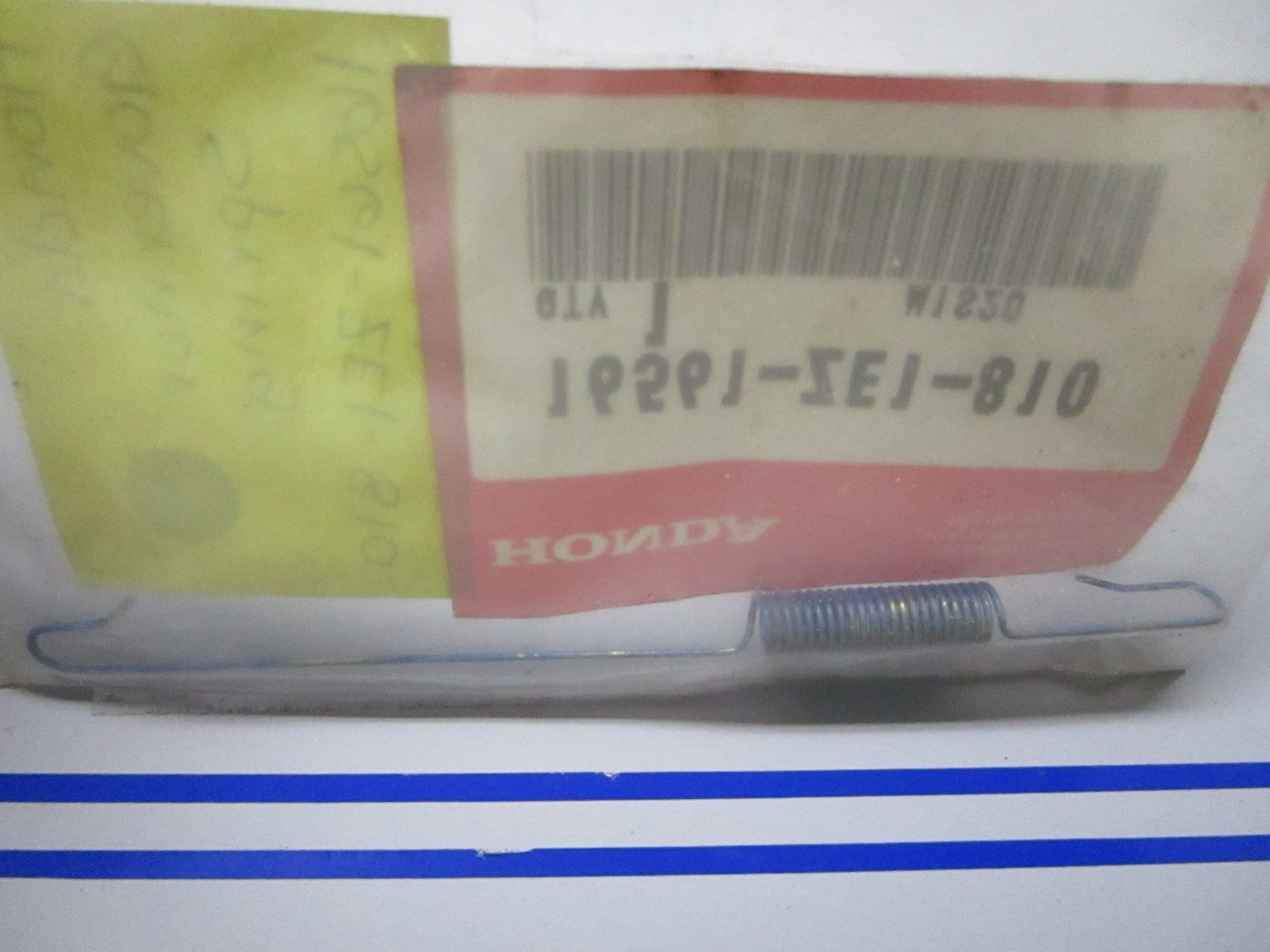 *NEW OEM* 0810 Honda Governor Spring 16561-ZE1-810