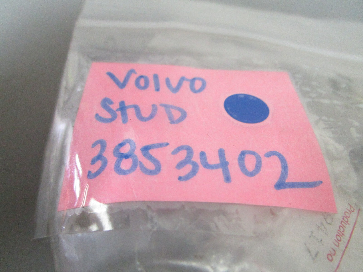 *NEW OEM* 0810 Volvo Penta Stud 3853402