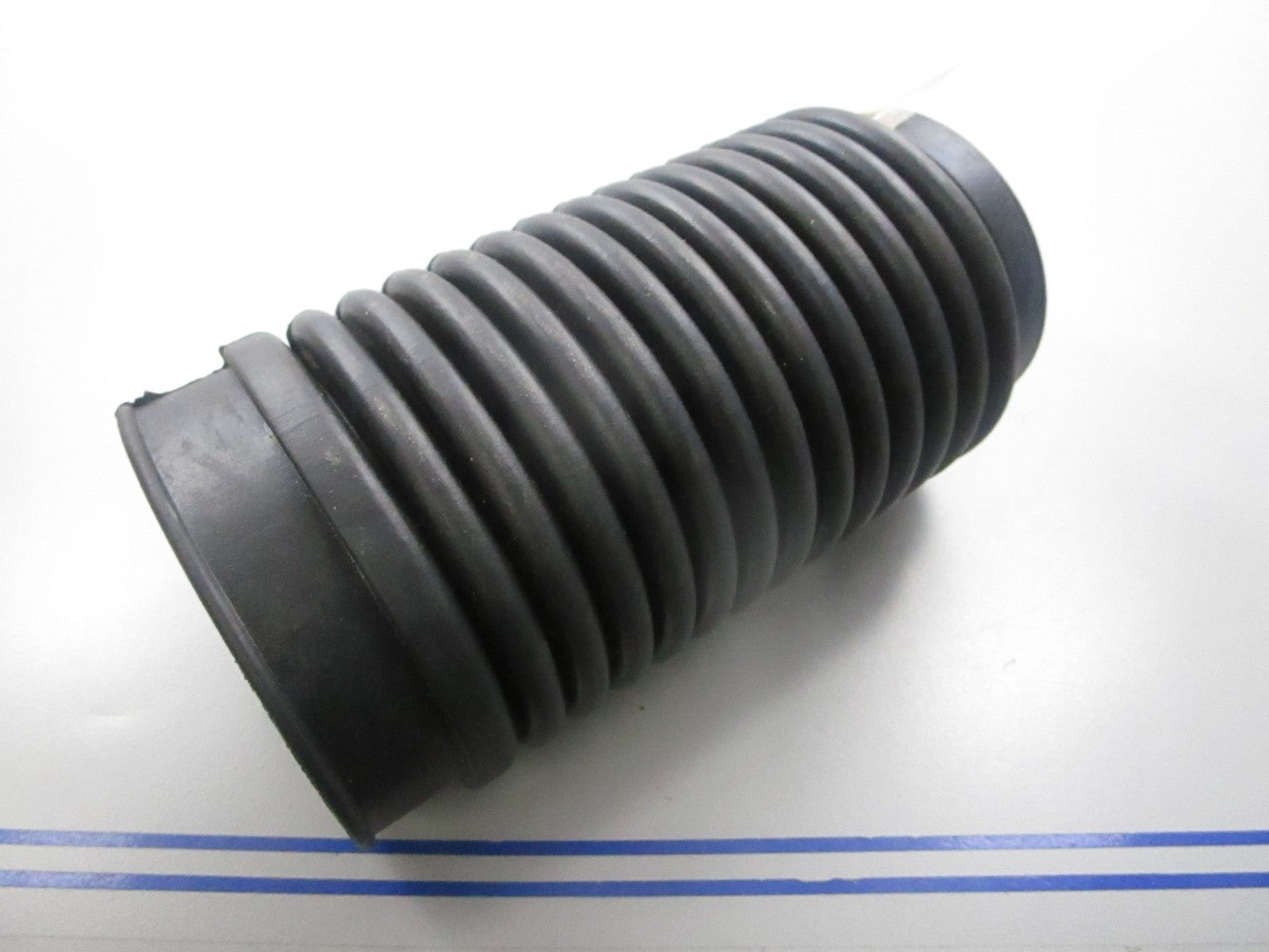 NEW 18332 Replaces: 914036 Lord J Exhaust Bellow 0810