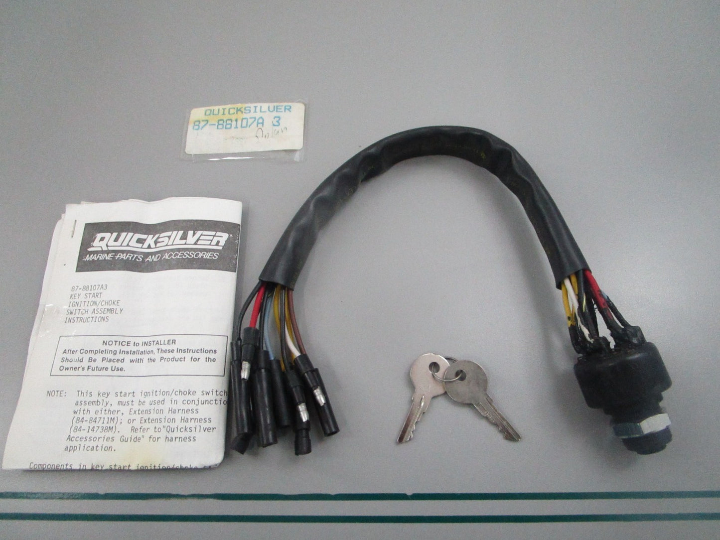 Mercury Quicksilver NEW OEM Ignition Key Switch Kit Push Choke 87-88107A3 0810