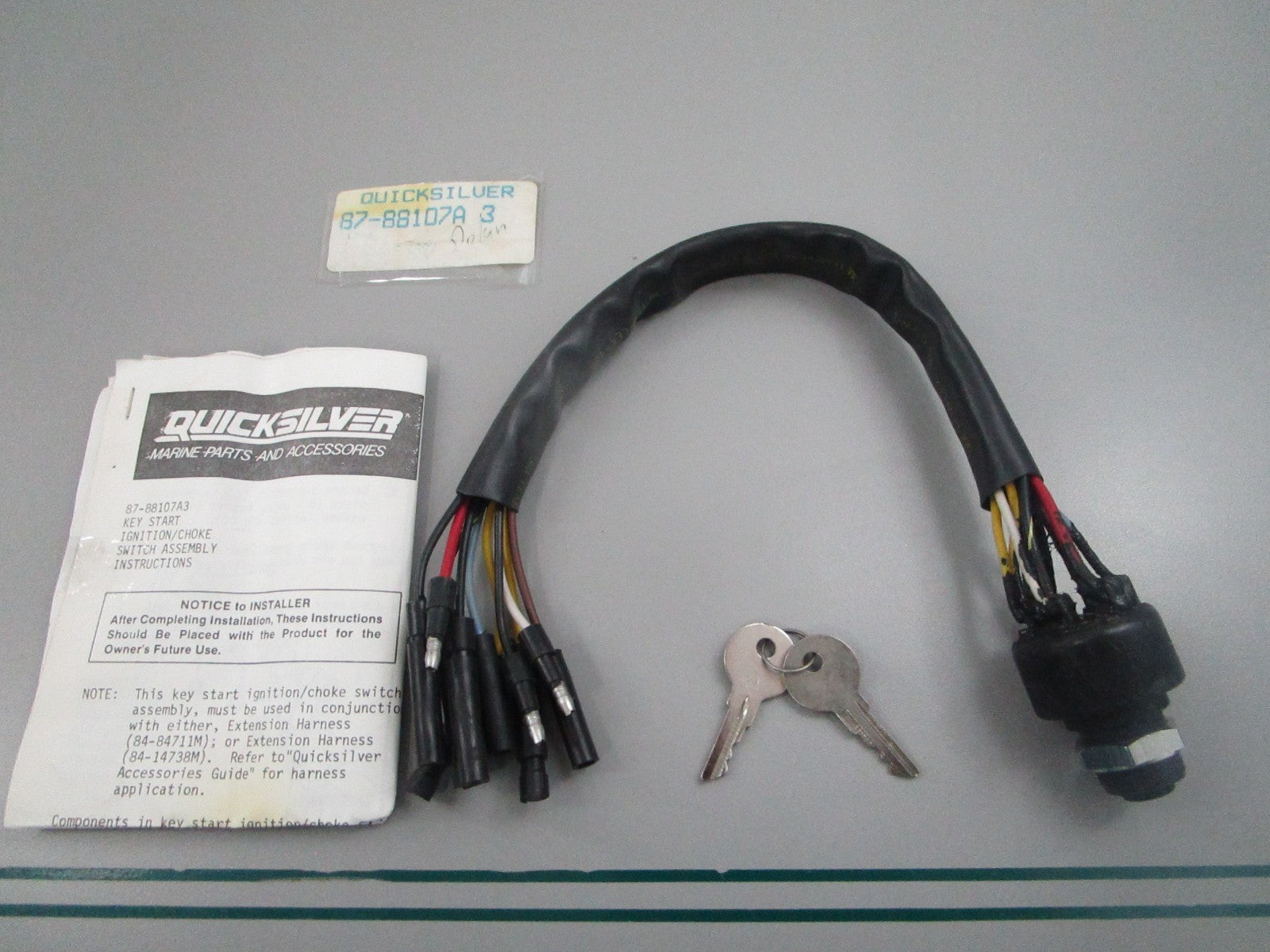 Mercury Quicksilver NEW OEM Ignition Key Switch Kit Push Choke 87-88107A3 0810