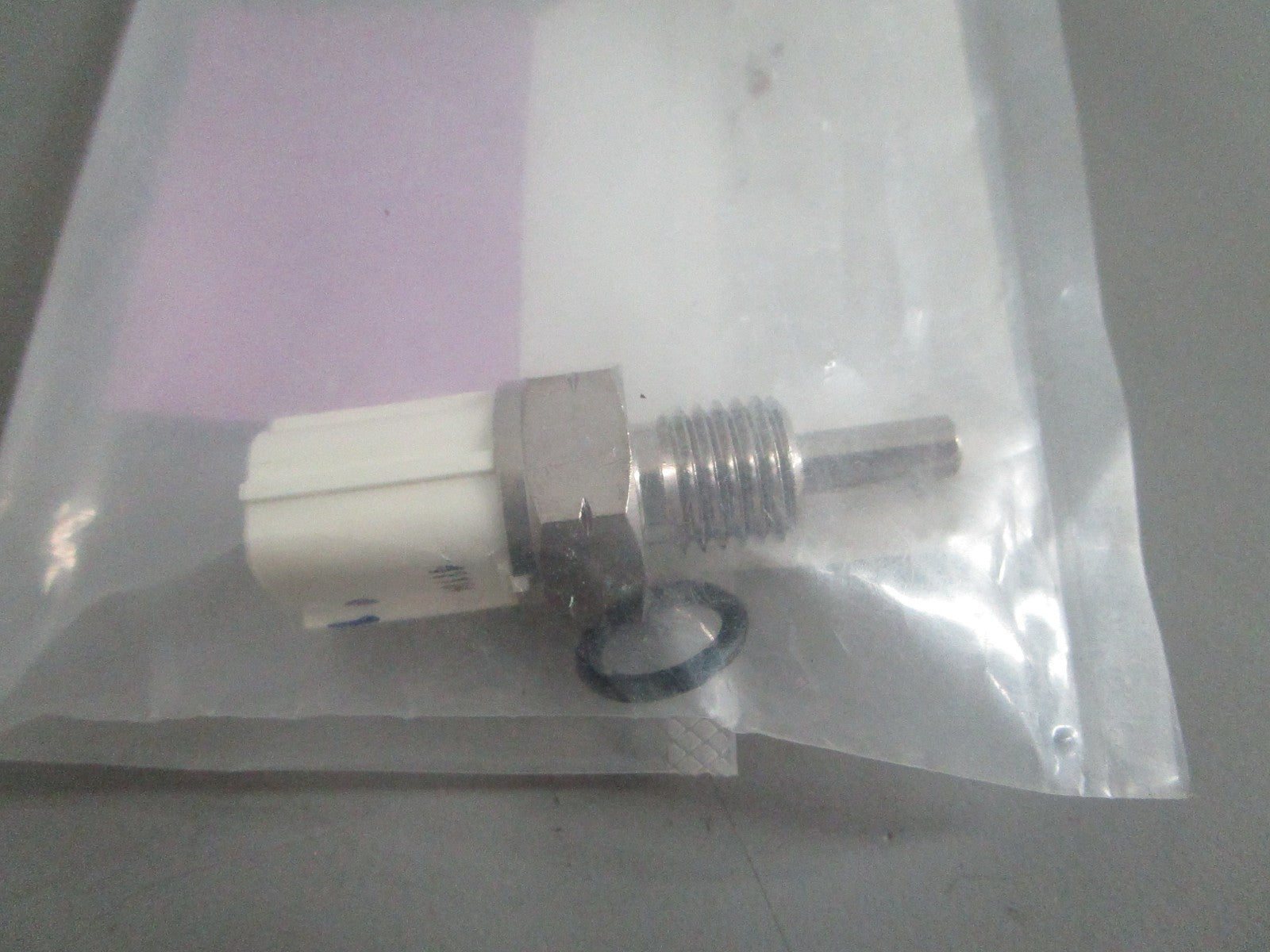 NEW OEM 3Y9-72514-0 Tohatsu Water Temperature Sensor 0820