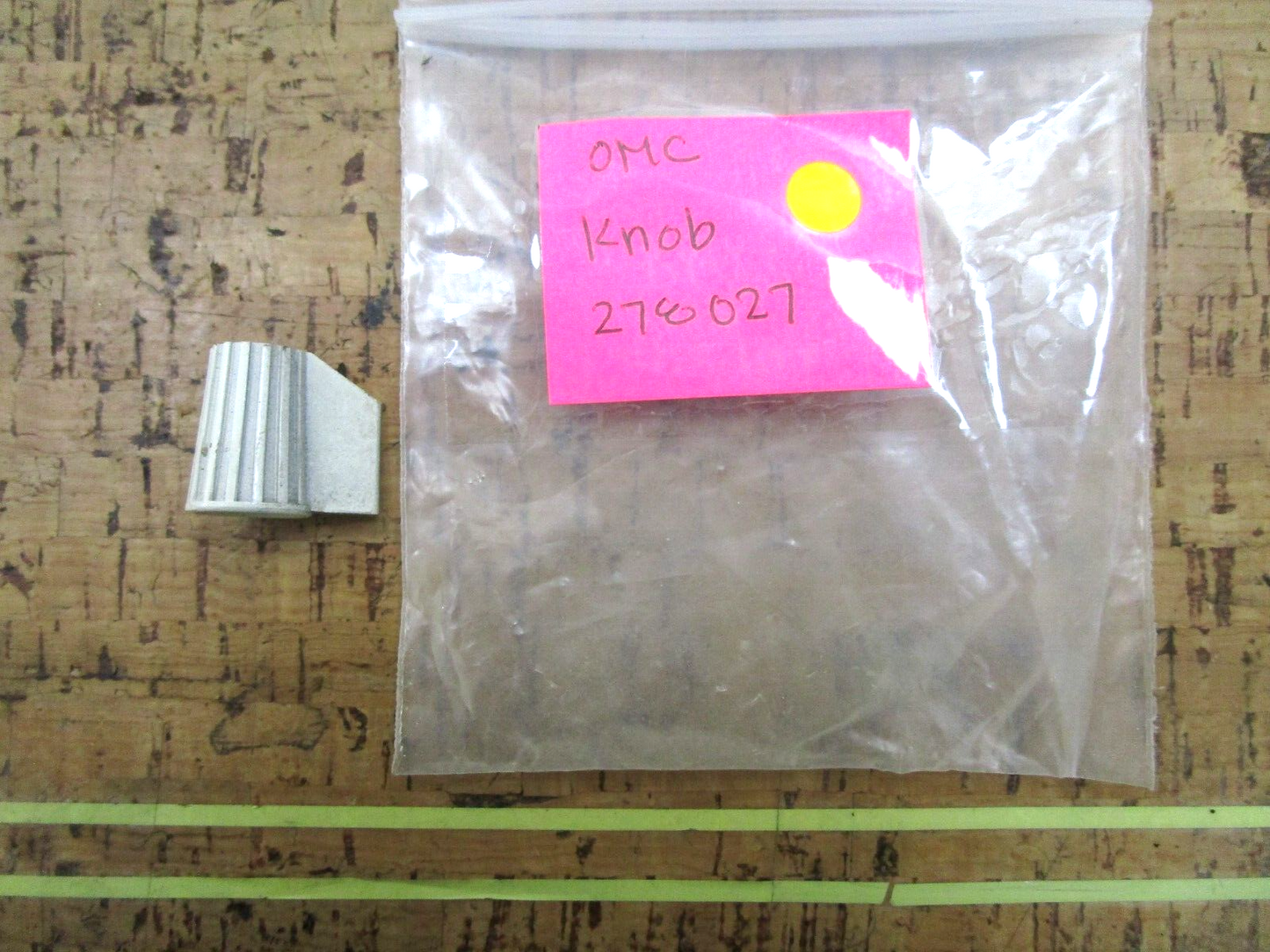 *NEW OEM* 0750 OMC Johnson Evinrude KNOB 278027 0278027