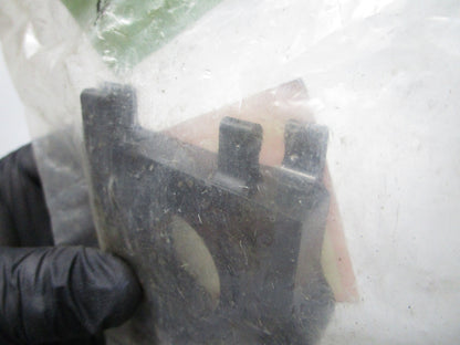 *NEW OEM* 0810 Honda Carburetor Insulator 16211-ZF6-000