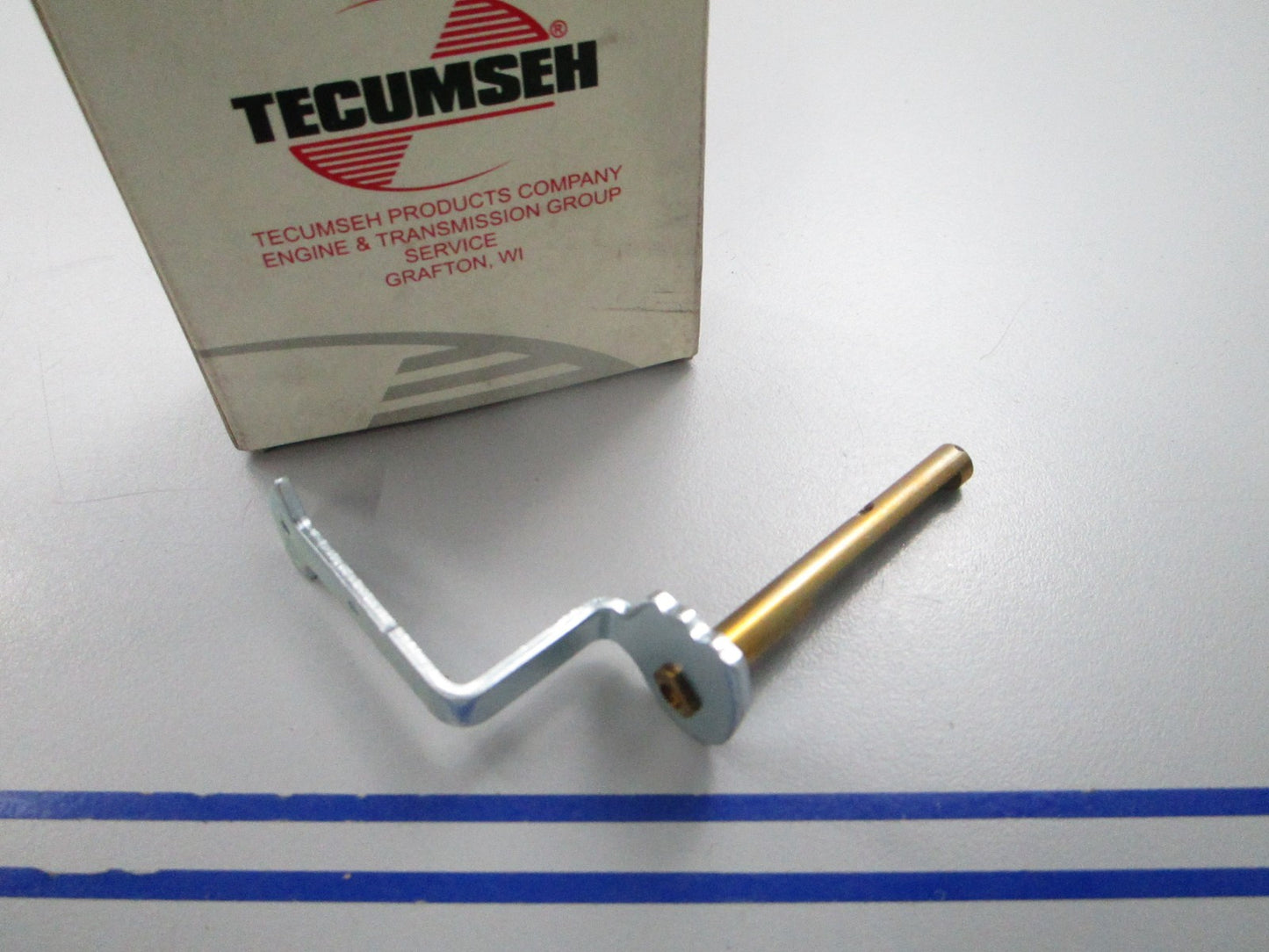 NEW OEM 632740 Tecumseh Shaft & Lever 0810