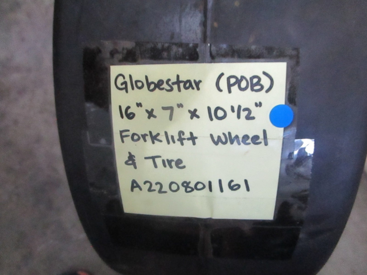 *NEW OEM* 0820 Globestar GRI (POB) 16"×7"×10½" Forklift Wheel & Tire A220801161