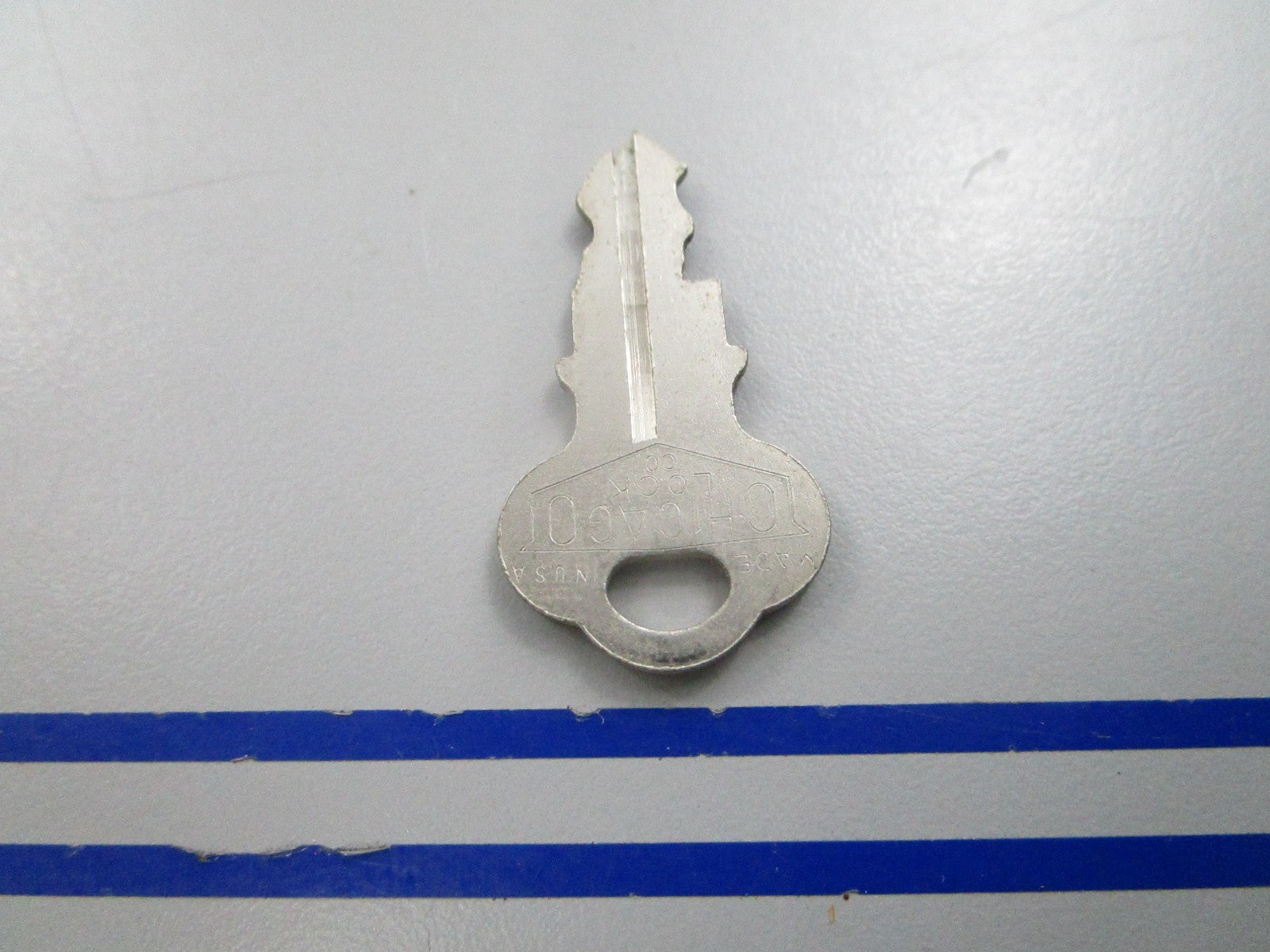 NEW OEM 501578 0501578 OMC Johnson Evinrude KF63 Ignition Key 0810