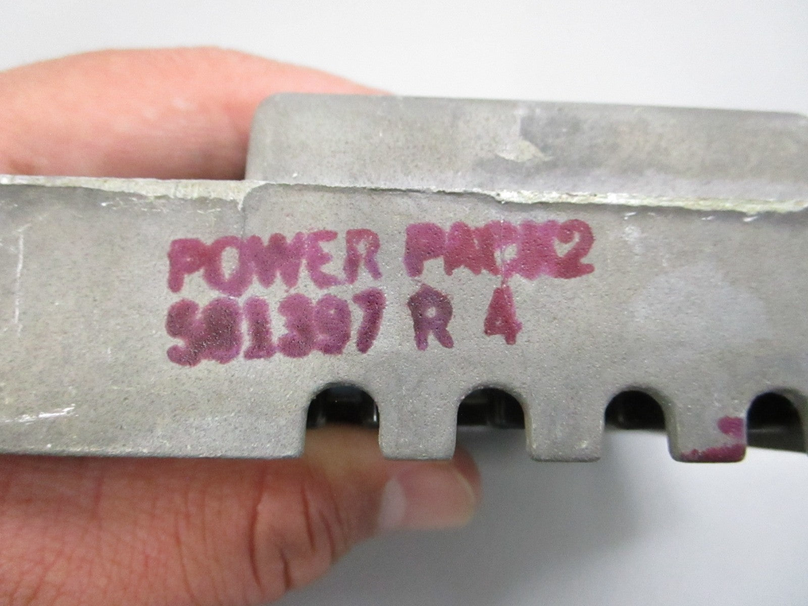 NEW OEM 581397 0581397 OMC Johnson Evinrude Power Pack 0810