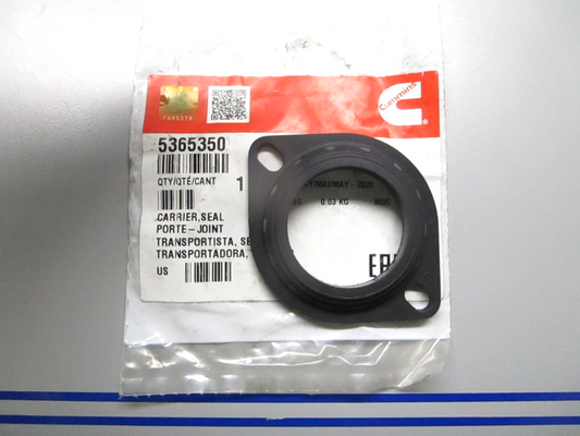 *NEW OEM* 0810 Cummins Seal Carrier 5365350