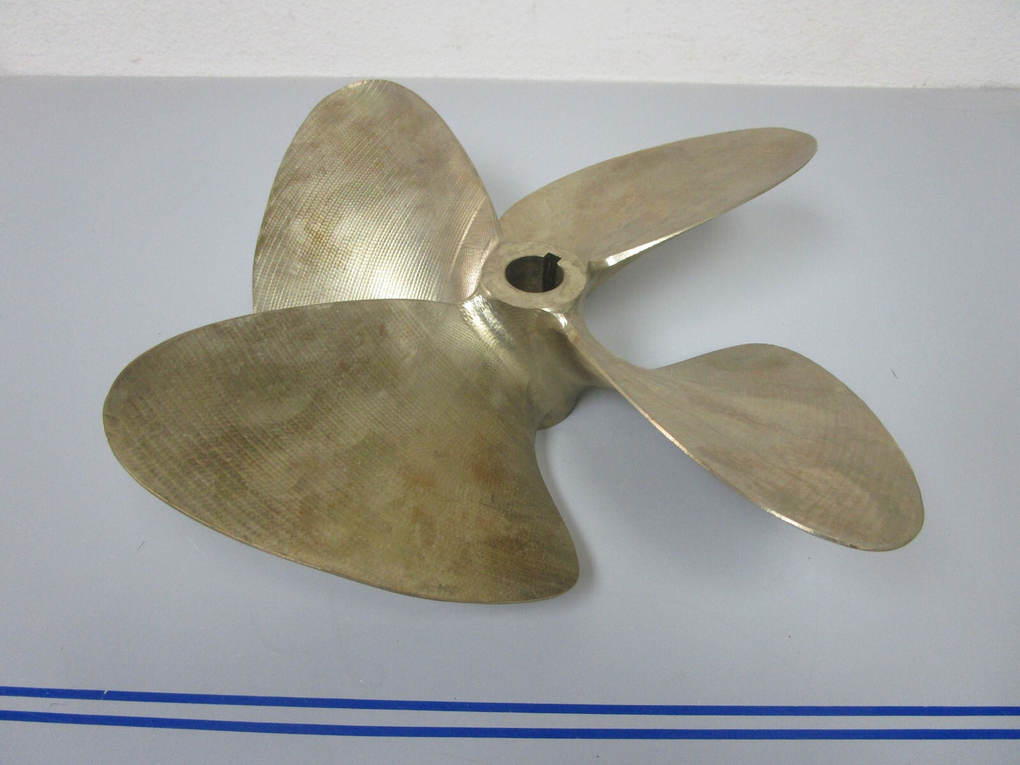 *NEW* 0720 Michigan Wheel 1⅛ SAE 4 Blade 13 x 13 Nibral Propeller 635103