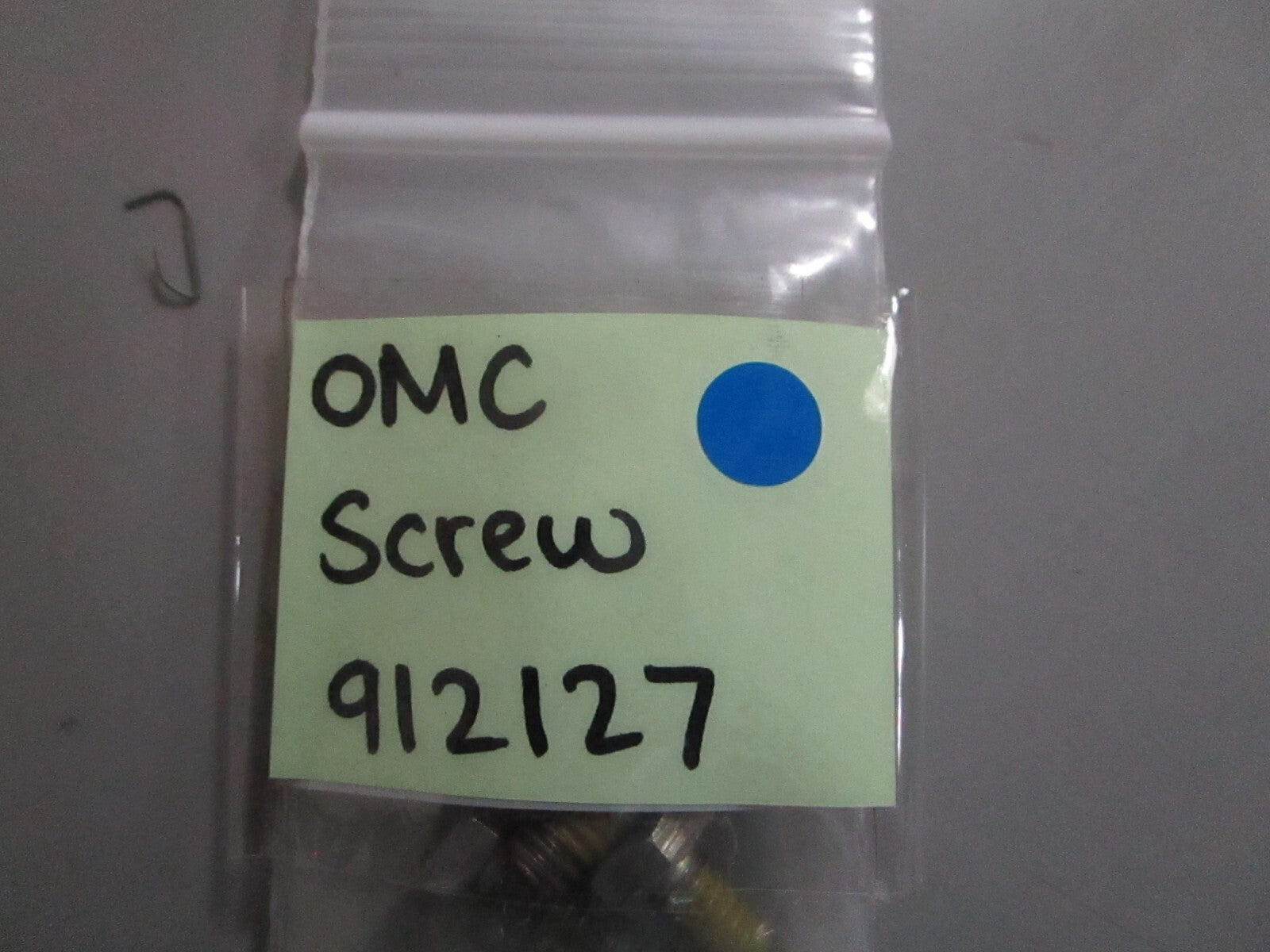 *NEW OEM* (LOT OF 5) 0810 OMC Johnson Evinrude Screw 912127 0912127