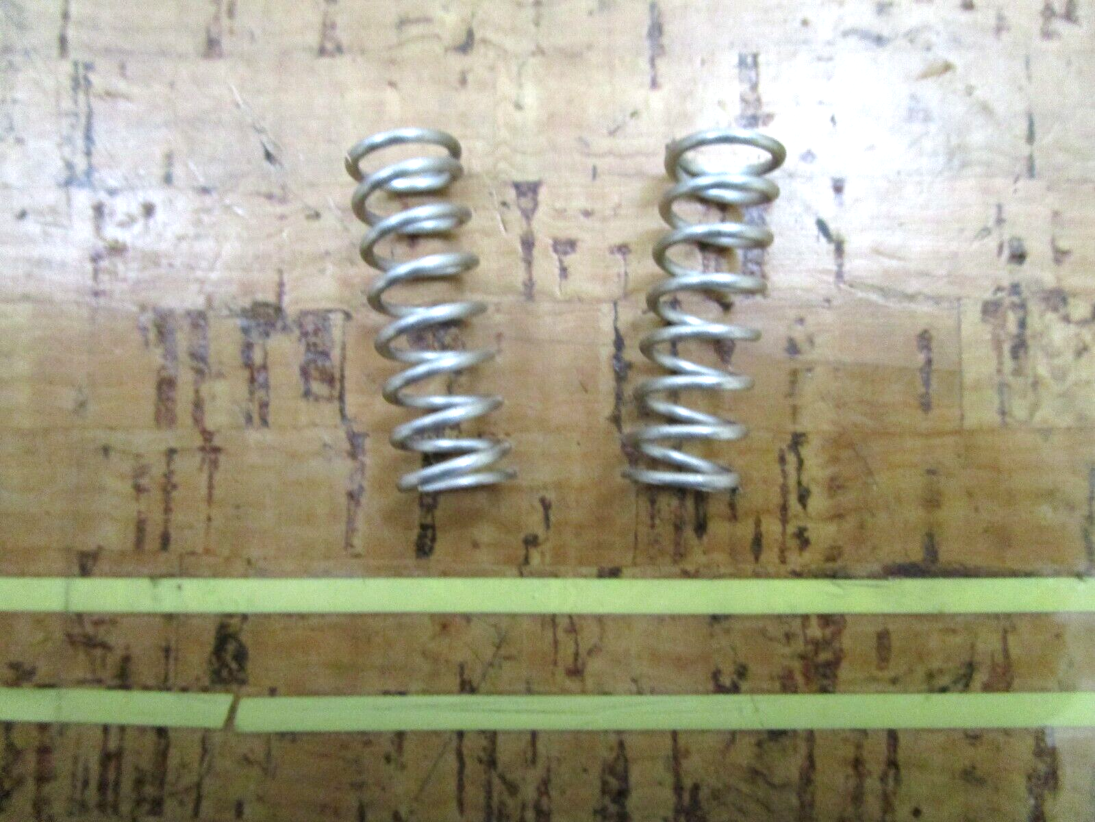 *NEW* (LOT OF 2) 0750 Minn-Kota LOWER SPRING 230272