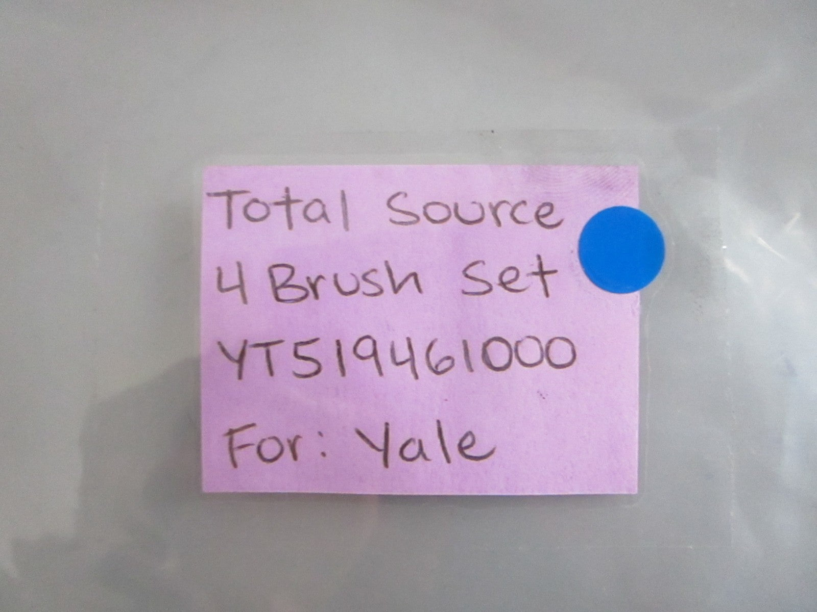 NEW YT519461000 Total Source 4 Brush Set For: Yale 0820