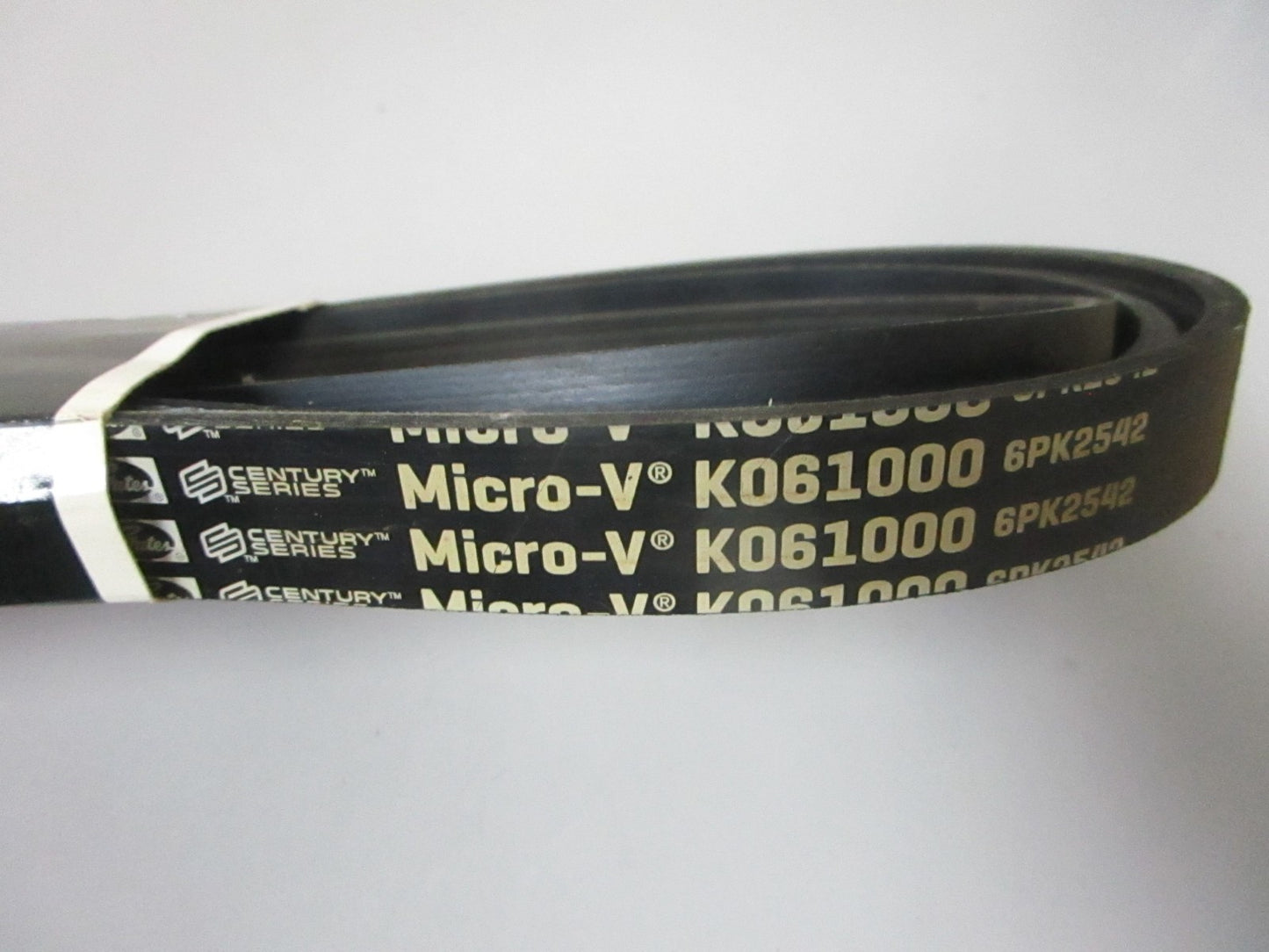 NEW K061000 Gates Micro-V Green Stripe 13/16" x 100 ⅝" Serpentine Belt 0720