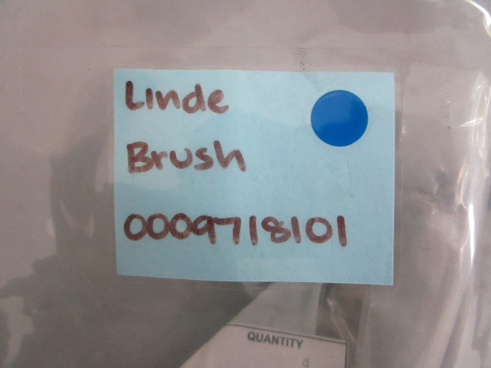 NEW OEM 0009718101 Linde Brush 0820