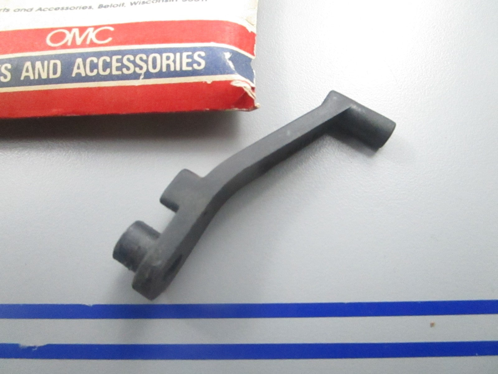 *NEW OEM* 0810 OMC Johnson Evinrude Trim Sender Arm 911800 0911800