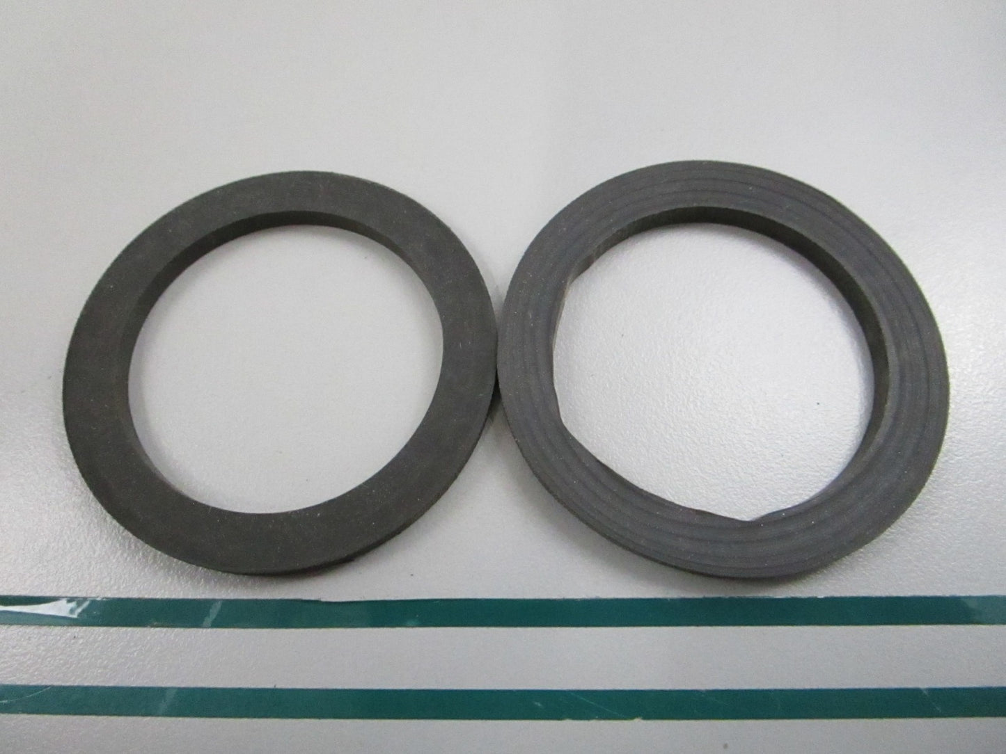 OMC Johnson Evinrude NEW OEM Fuel Bowl Gasket 333449 0333449 (LOT OF 2) 0810
